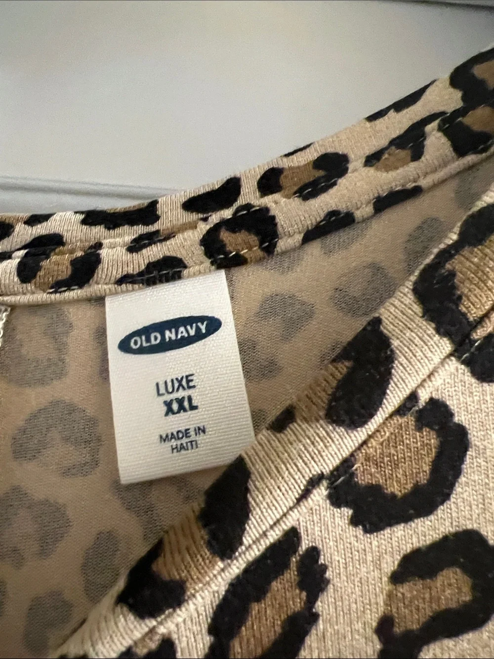 Old Navy Sleeveless Leopard Print Tank Top - Black and Beige - Picture 3 of 4